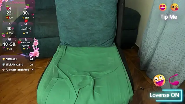 Chat XXX ao vivo de Paulaellie