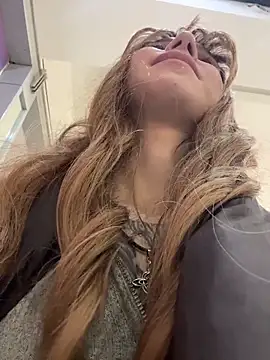 RosieSecret 现场XXX聊天