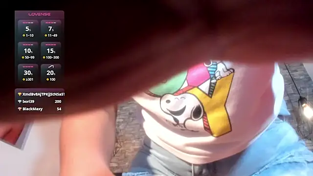 Emily_Brown18 Chat XXX in diretta