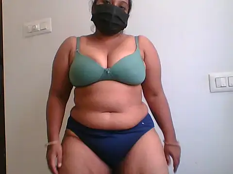 Mathi_cam's Live XXX Chat