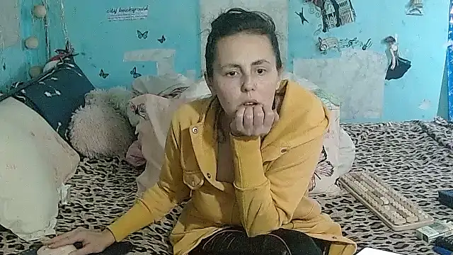 brighteyes77 – Naživo XXX chat