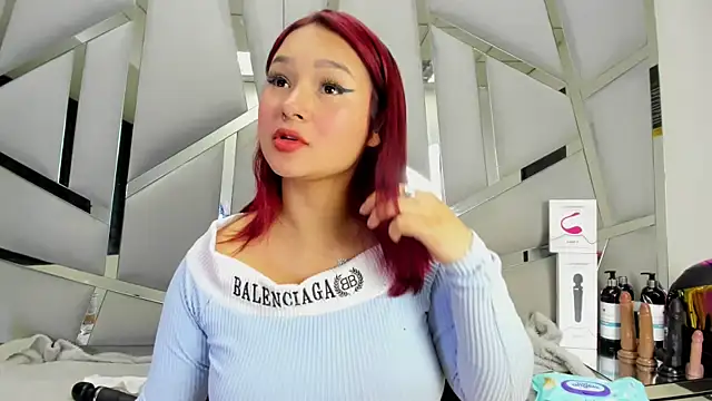 Catherinee69_x 现场XXX聊天