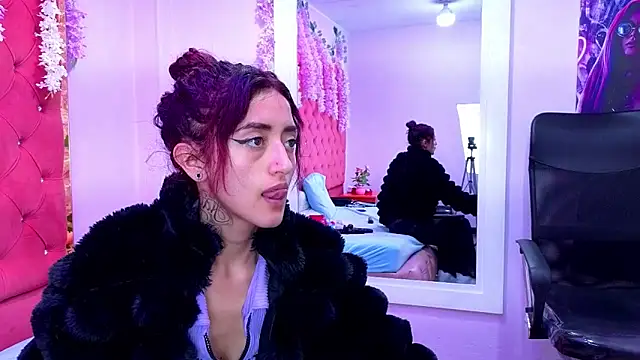 Czat XXX na żywo – _Maleja_19_