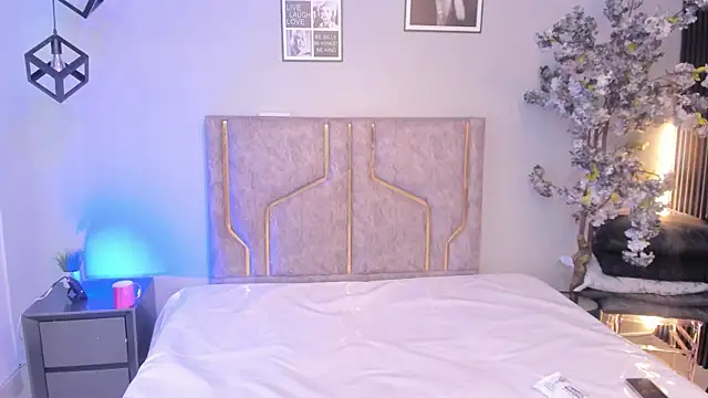 Katejordan Adlı Modelin Canlı XXX Sohbeti