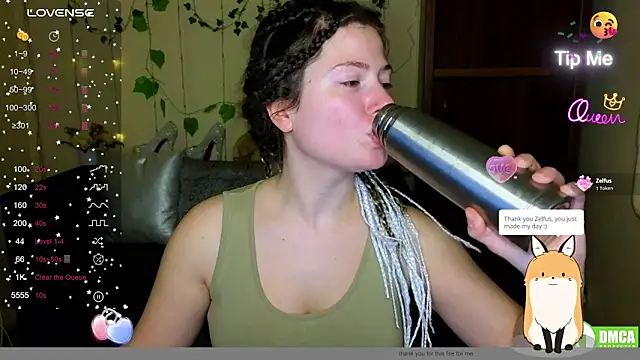 Alicia_redfollow Webcam Show