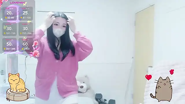 Hibikiii_ Adlı Modelin Canlı XXX Sohbeti