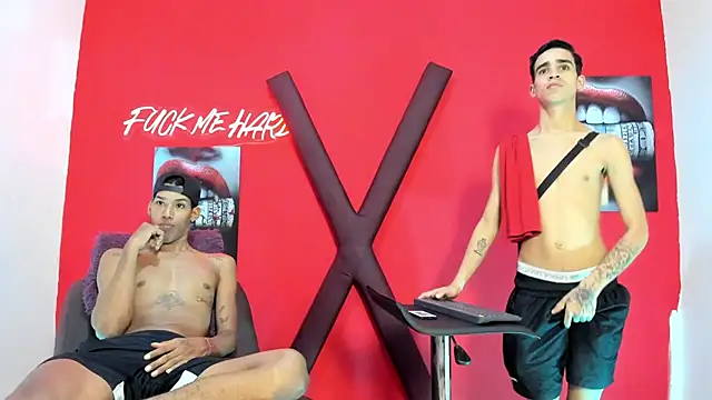 GREEN_BOYS webcam show