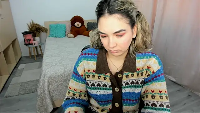 AlexaJuly: απευθείας συνομιλία ΧΧΧ