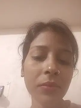 Chat +18 de Nilu_XXX ao vivo