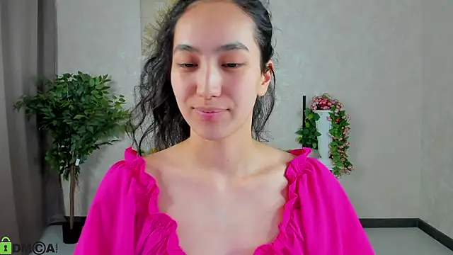 Živý XXX chat FlirtyAura