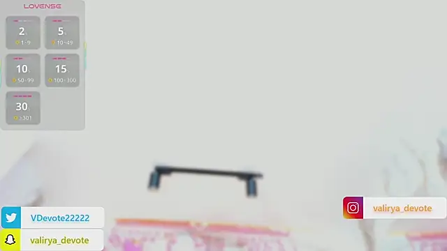 valirya_devote Adlı Modelin Canlı XXX Sohbeti