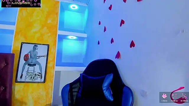 แชท XXX สดของ dolly_boob