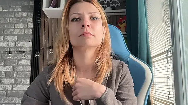 karo123421 – Live XXX-chat