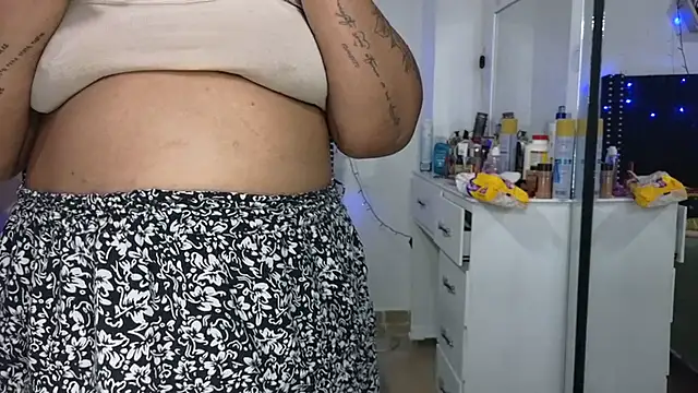 charlotte_077 Chat XXX live