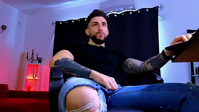 Chat XXX en directo de MightyAaron66