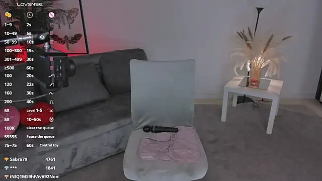 Chat +18 de Erika_Kim ao vivo