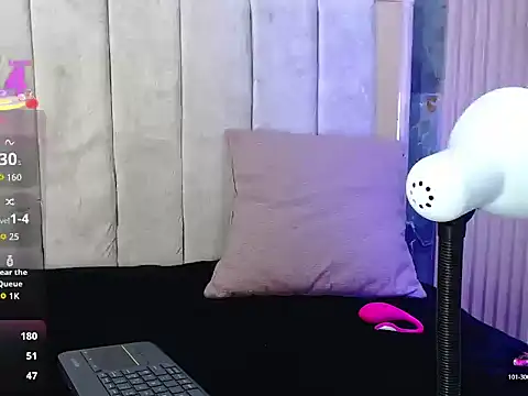 Czat XXX na żywo – nina_wood11