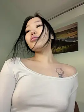 Peony_kiss Webcam Show