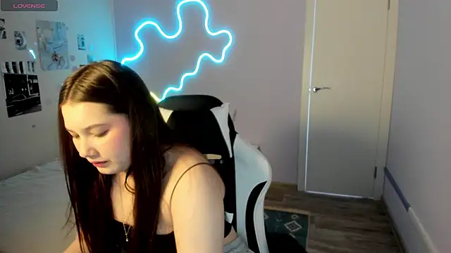 Sembang XXX Secara Langsung KatrineEvvans