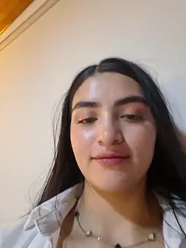 Chat +18 de miel_gomez ao vivo