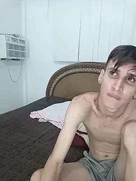 Milfvalesk Show Webcam