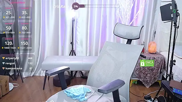 Show de nono_babyy na webcam