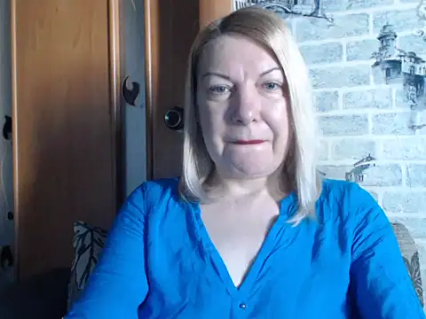 Lillia_Ray – Kamerová šou