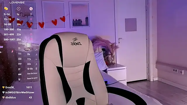 Kimmie_shine live XXX chat