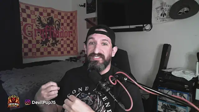 Czat XXX na żywo – DevilPup75_
