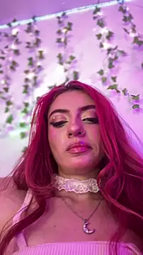 Chat +18 de LucyGray ao vivo