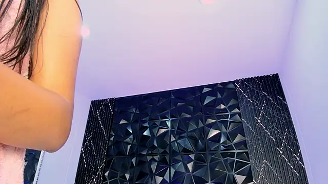 Chat +18 de AriadnaLoren ao vivo