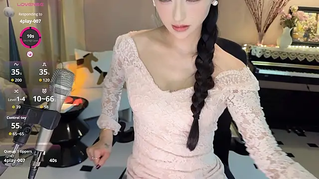 Molly00- 网络视讯表演