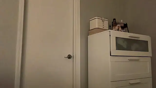 Chat +18 de goldieblunt ao vivo