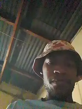 Chatroom XXX en direct de Gold_Digger86