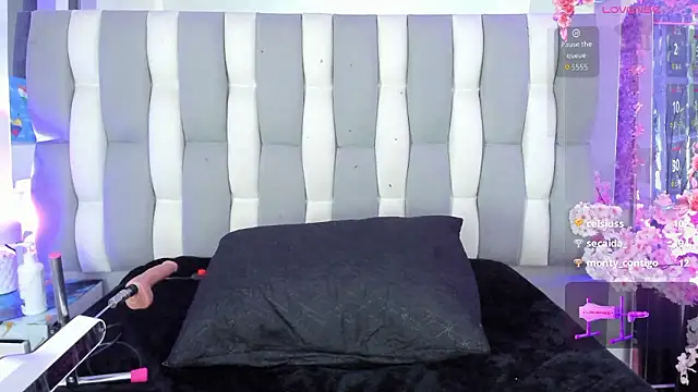 Chat +18 de IsaDiiaz ao vivo