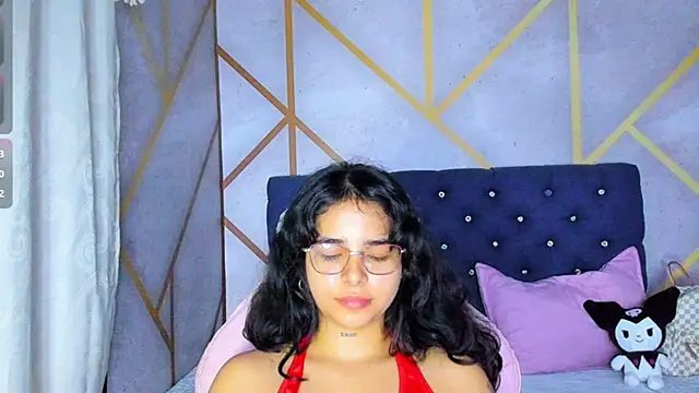 _vaiolet_owo's Live XXX Chat