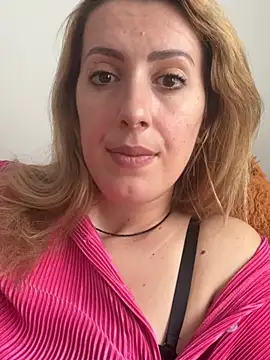 Chat XXX ao vivo de DollieRosse