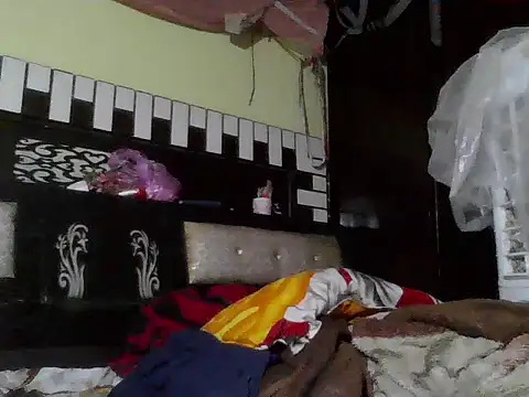 Stubborndesiboy Live XXX-Chat