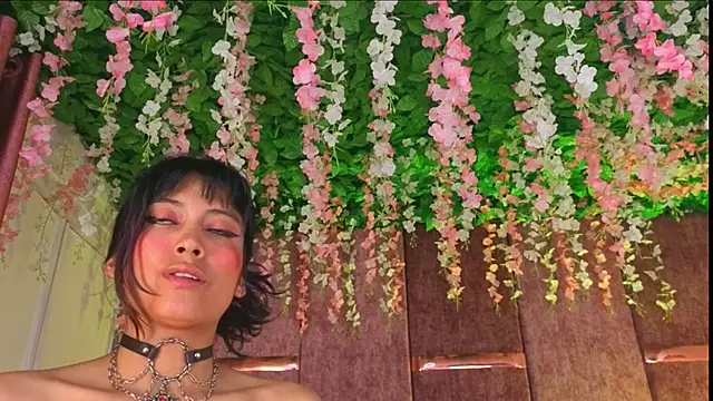 Rynka_ Chat XXX live