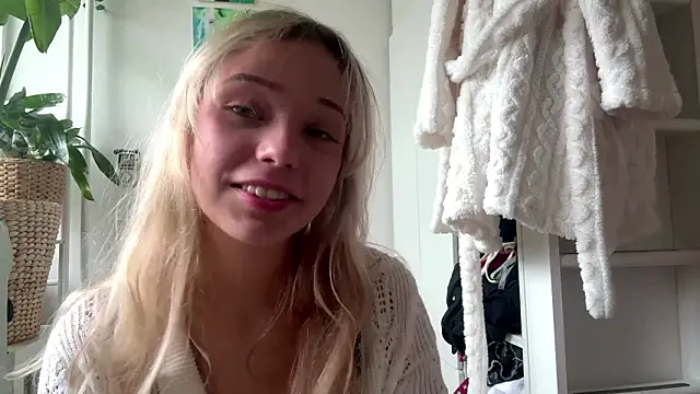 Chat XXX Live SourMidday