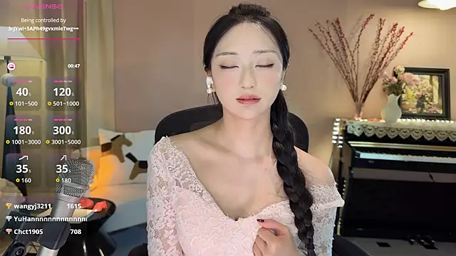 Molly00- 网络视讯表演