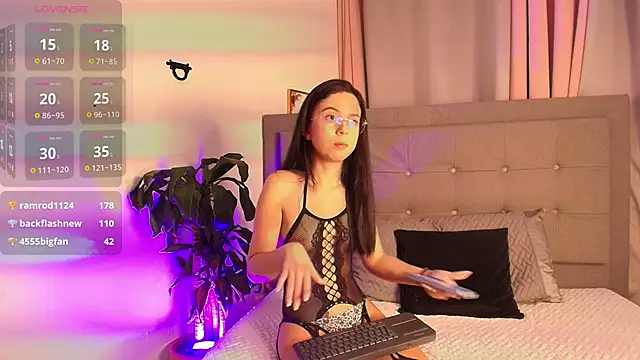 Natalye_23 live XXX chat