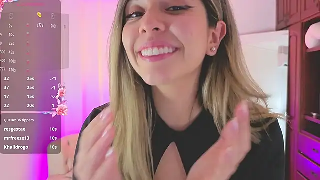 XXX chat uživo modela NATAASHA___