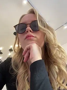 Little_Forest_ELF Obrolan Langsung XXX