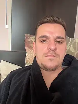 Huge_cock22cm Webcamshow