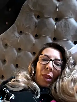 Czat XXX na żywo – SukyGirl