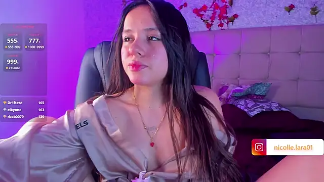 Chat XXX en directo de Kitty_Rose_CS