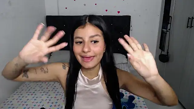 XXX chat uživo modela floweer_
