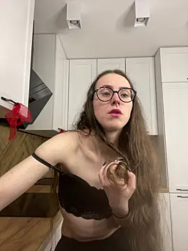 MartiniiSelennaのライブXXXチャット