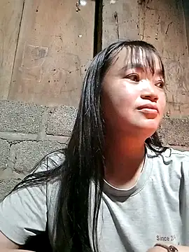 Noelle-e 在線直播表演